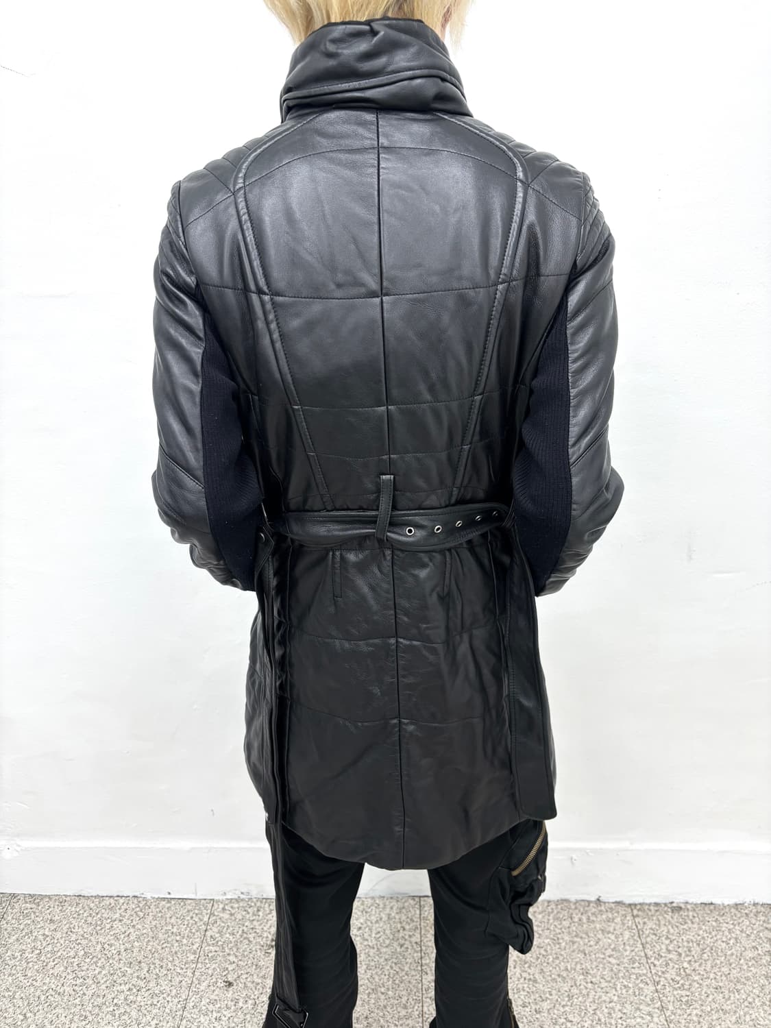 Lambskin leather high-neck jacket   상품이미지4