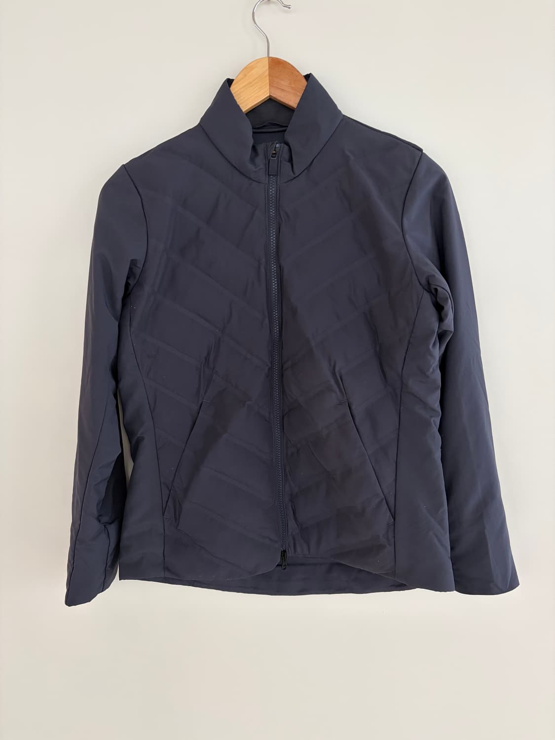 나이키 에어로로프트 패딩 상품이미지1