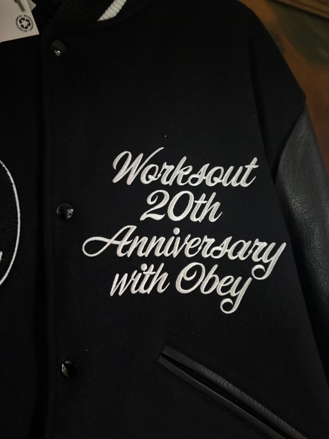 (새상품) 오베이 X 웍스아웃 20주년 바시티 자켓 블랙 xl 상품이미지2