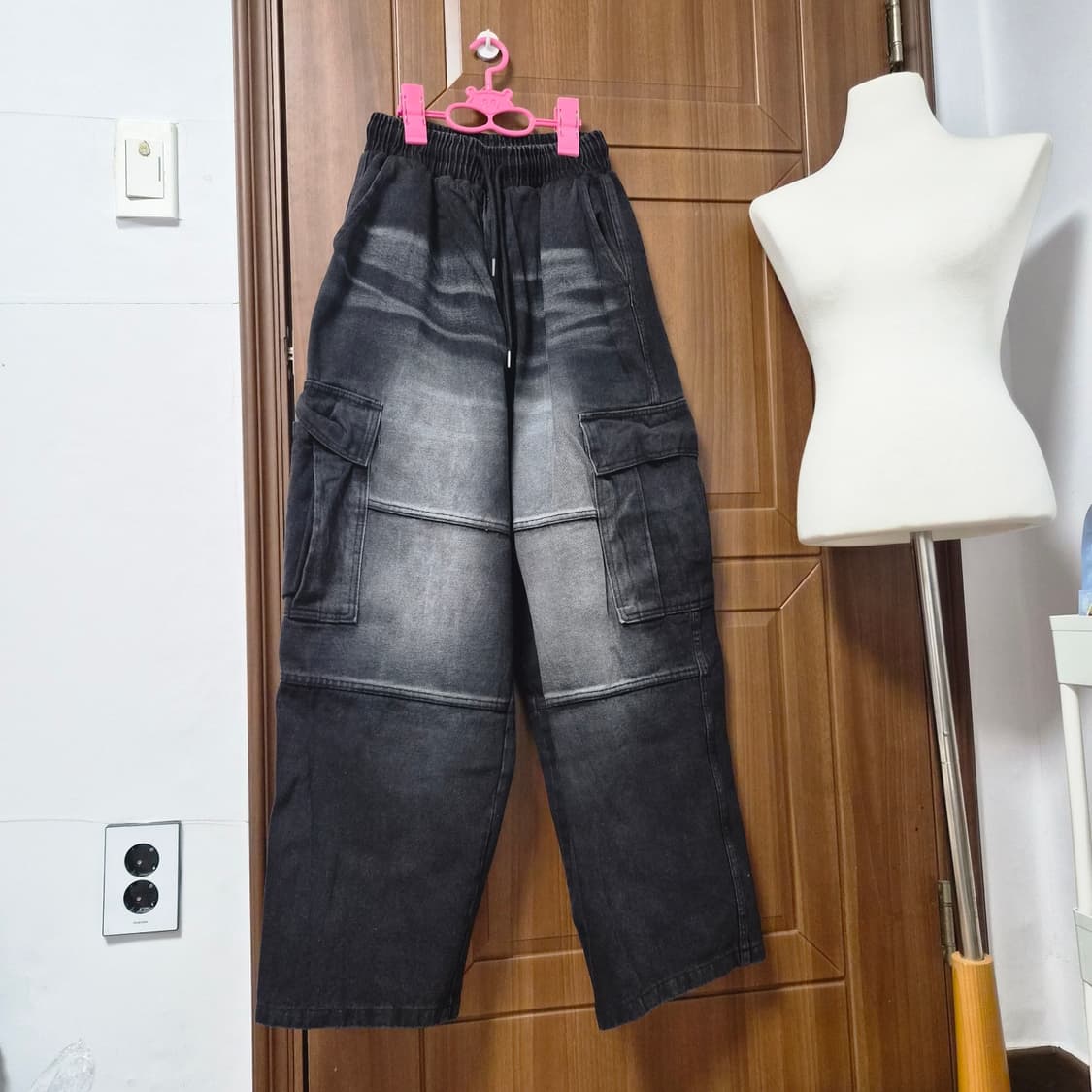 블랙 워싱 밴딩 카고 와이드팬츠 새상품 상품이미지1