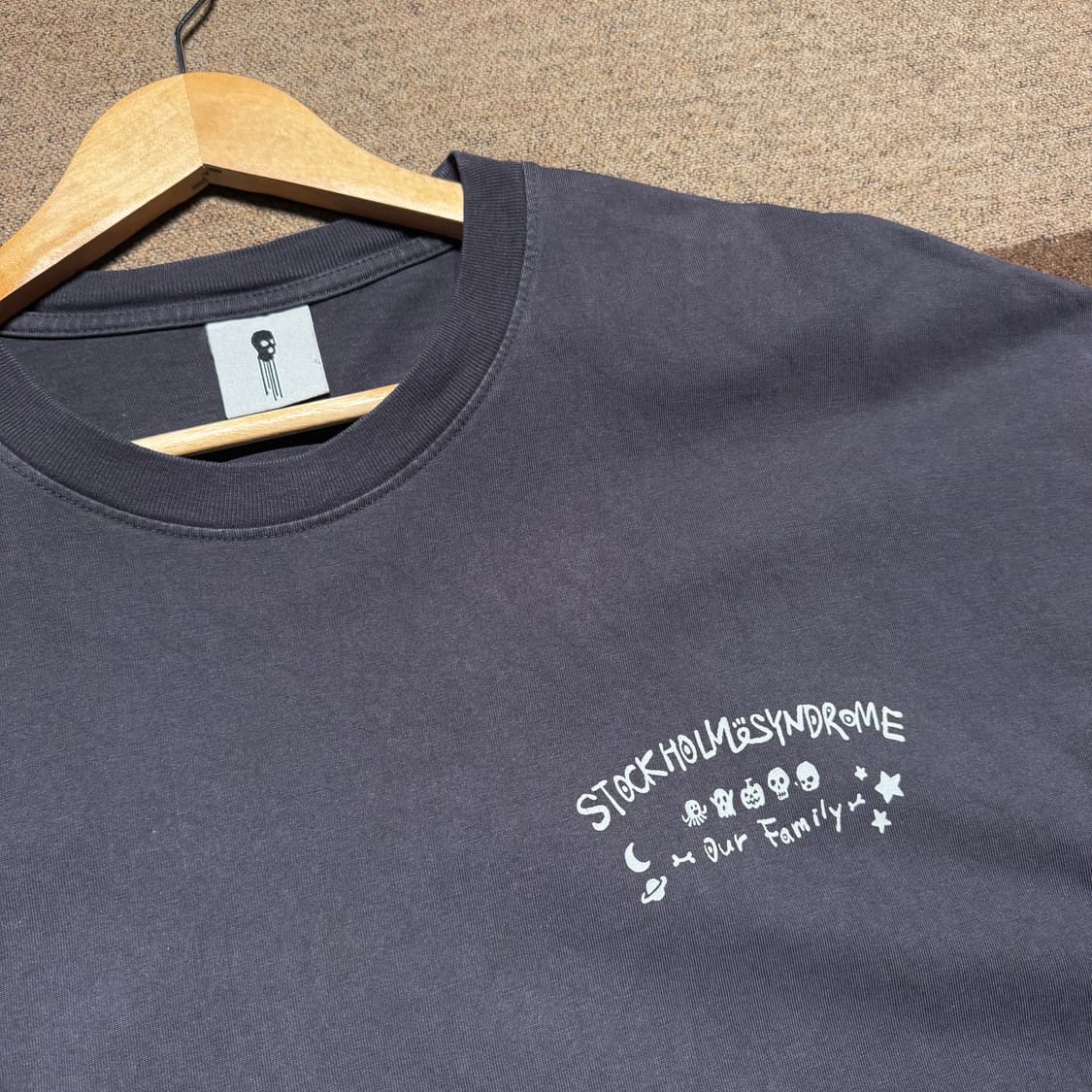 스톡홀름신드롬 고스트패밀리 반팔 XL 상품이미지3