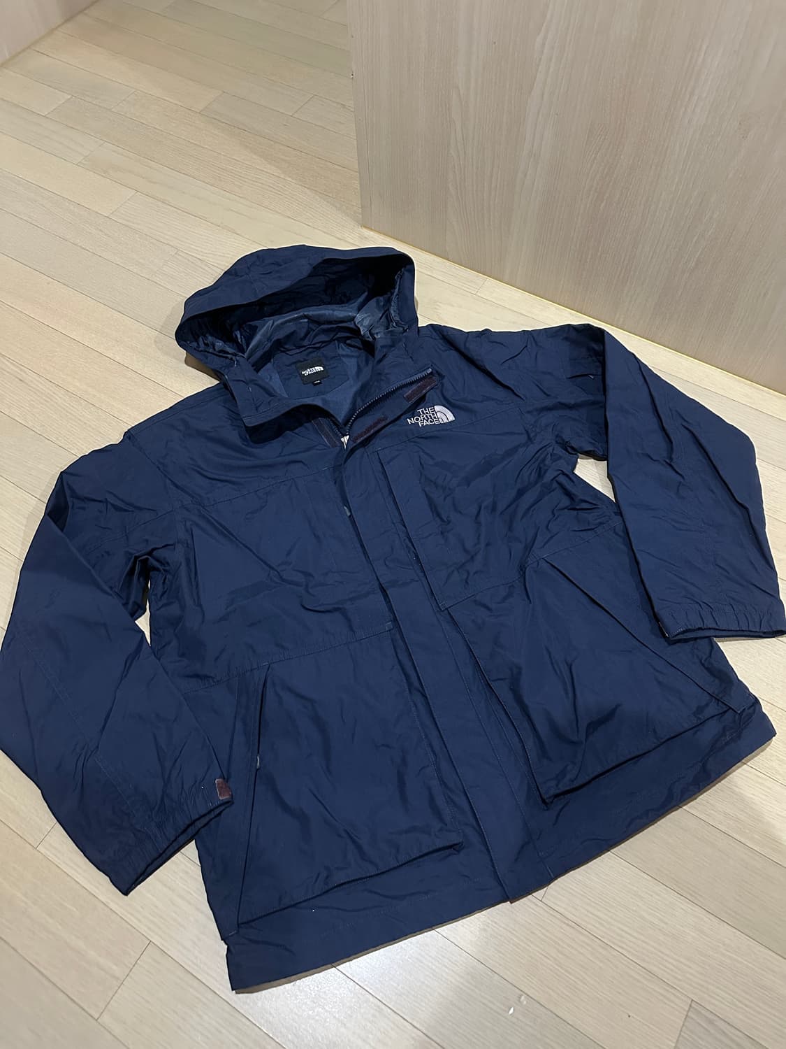노스페이스 바람막이 L(100) 네이비 상품이미지1