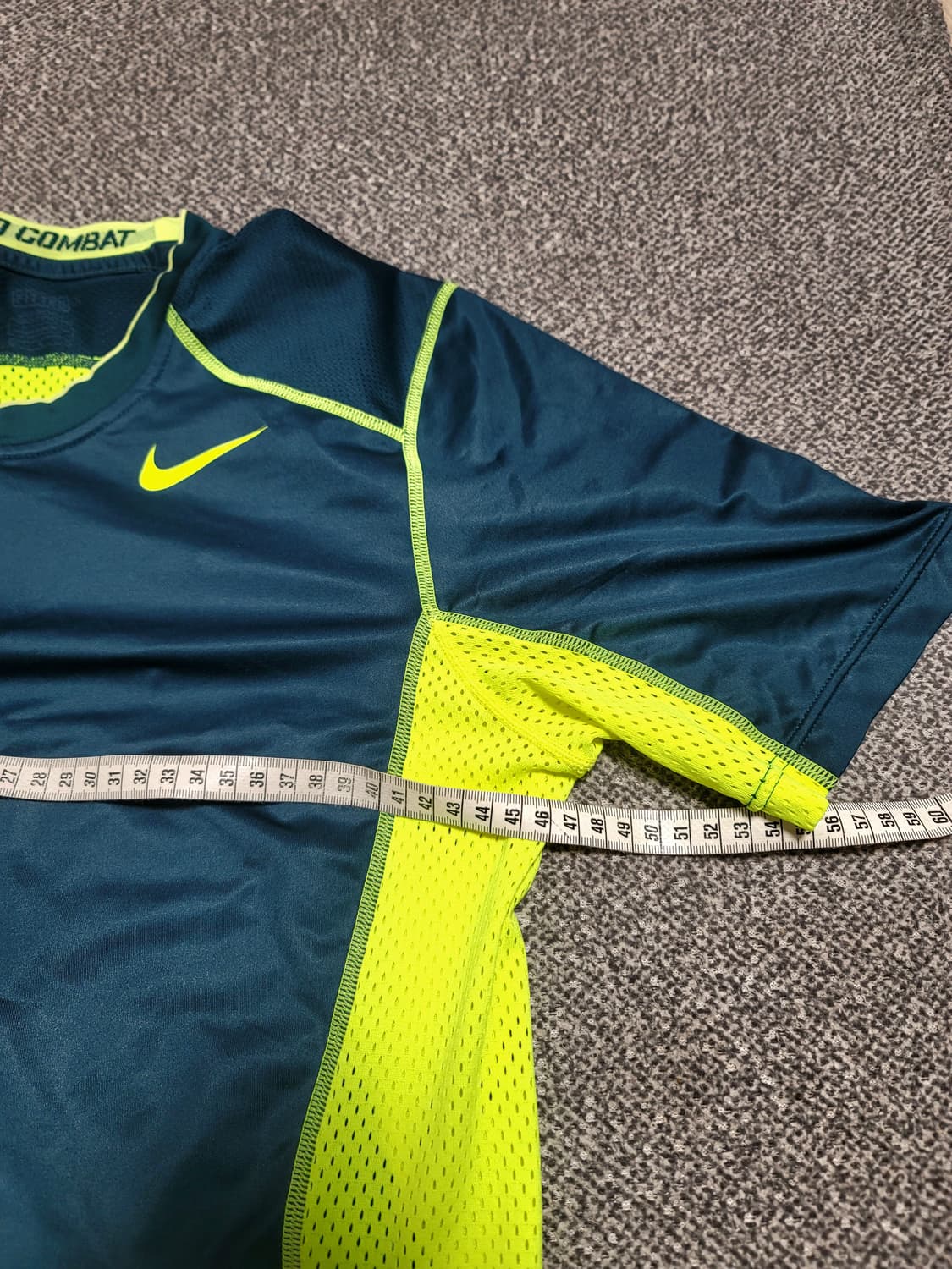 나이키 프로 컴뱃 러닝 반팔 티셔츠 M 정사이즈 상품이미지2