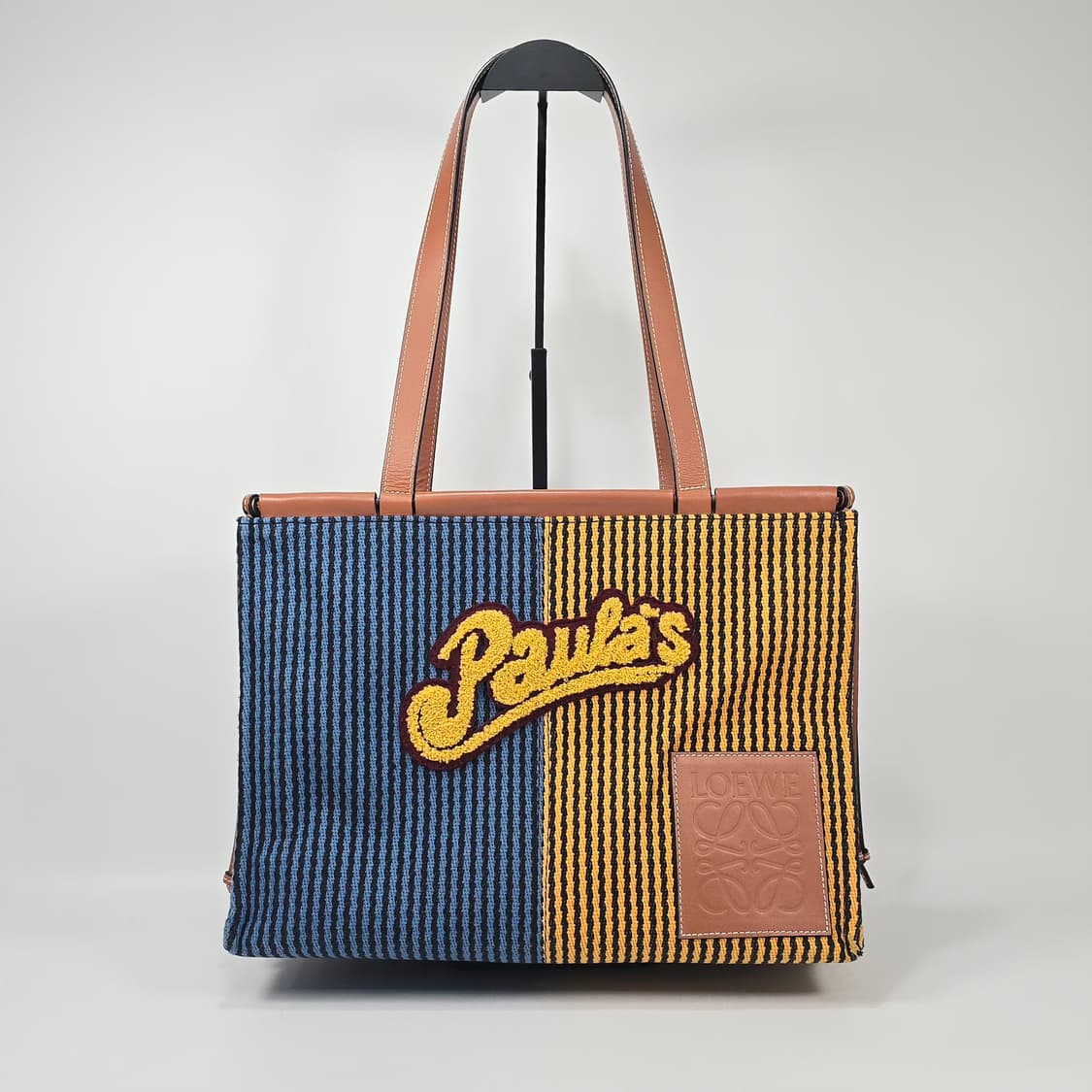 로에베 x 파울라 이비자 스트라이프 쿠션 토트백 상품이미지2