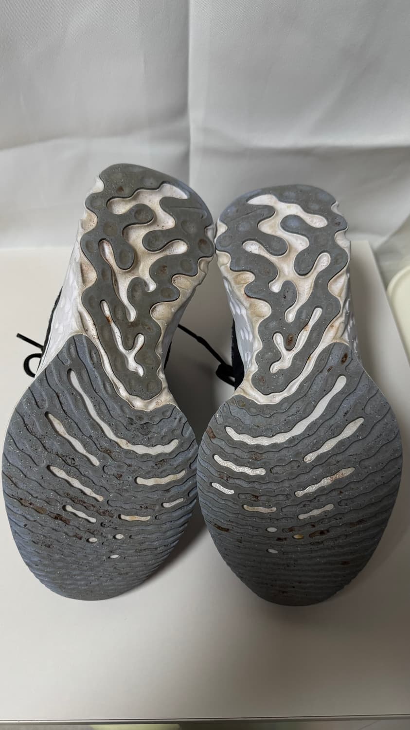 나이키 리액트 인피니티 런 플라이니트 3 블랙 풋볼 그레이 260사이즈 상품이미지6