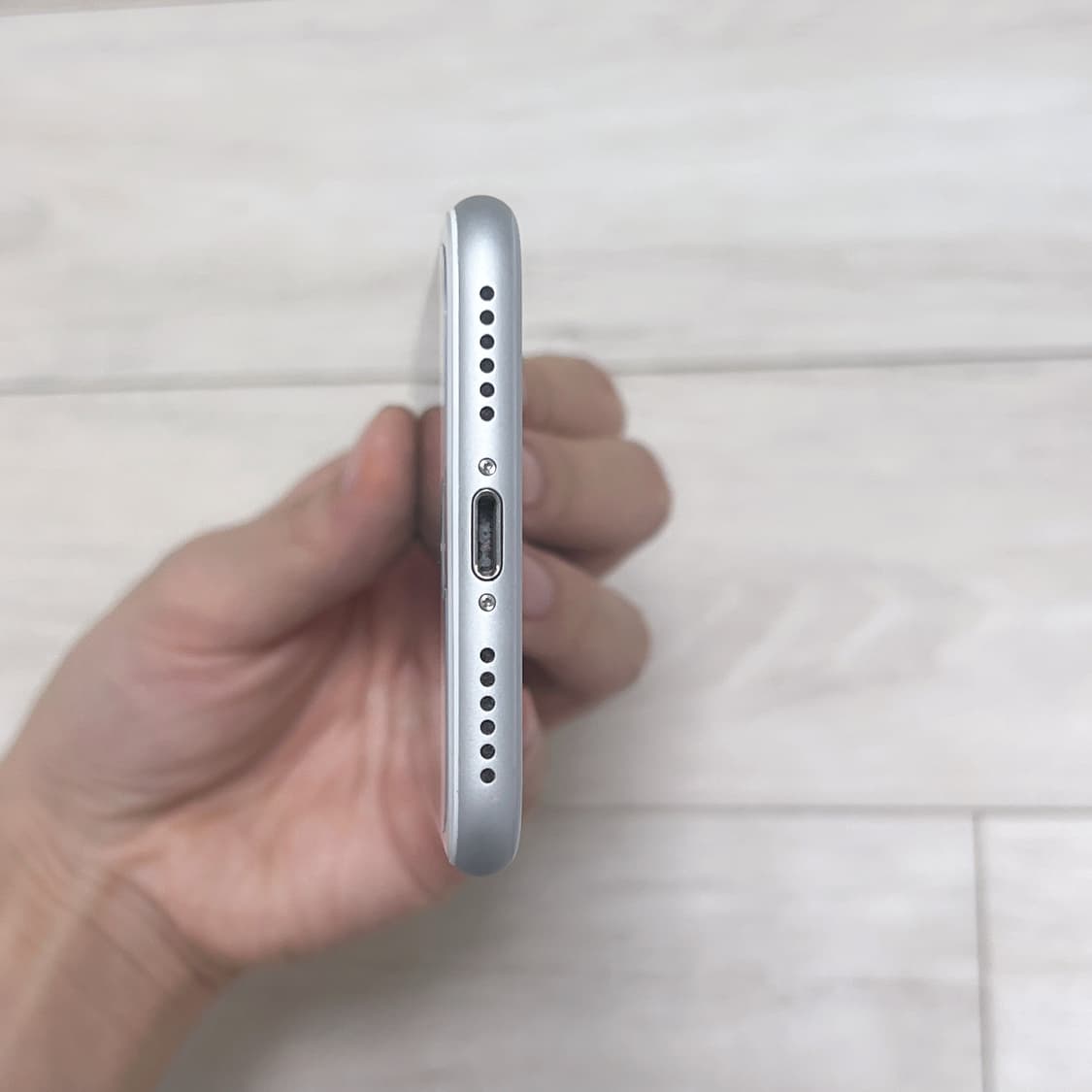 sss급) 아이폰7 128기가 배터리100 카메라 무음 상품이미지7