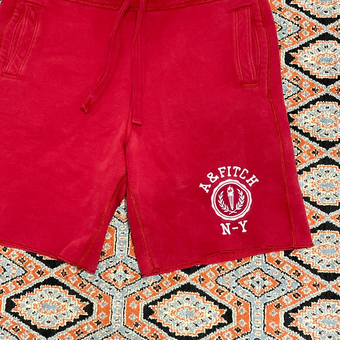 아베크롬비 피치로고 레드 기모 반바지 남성L 상품이미지3