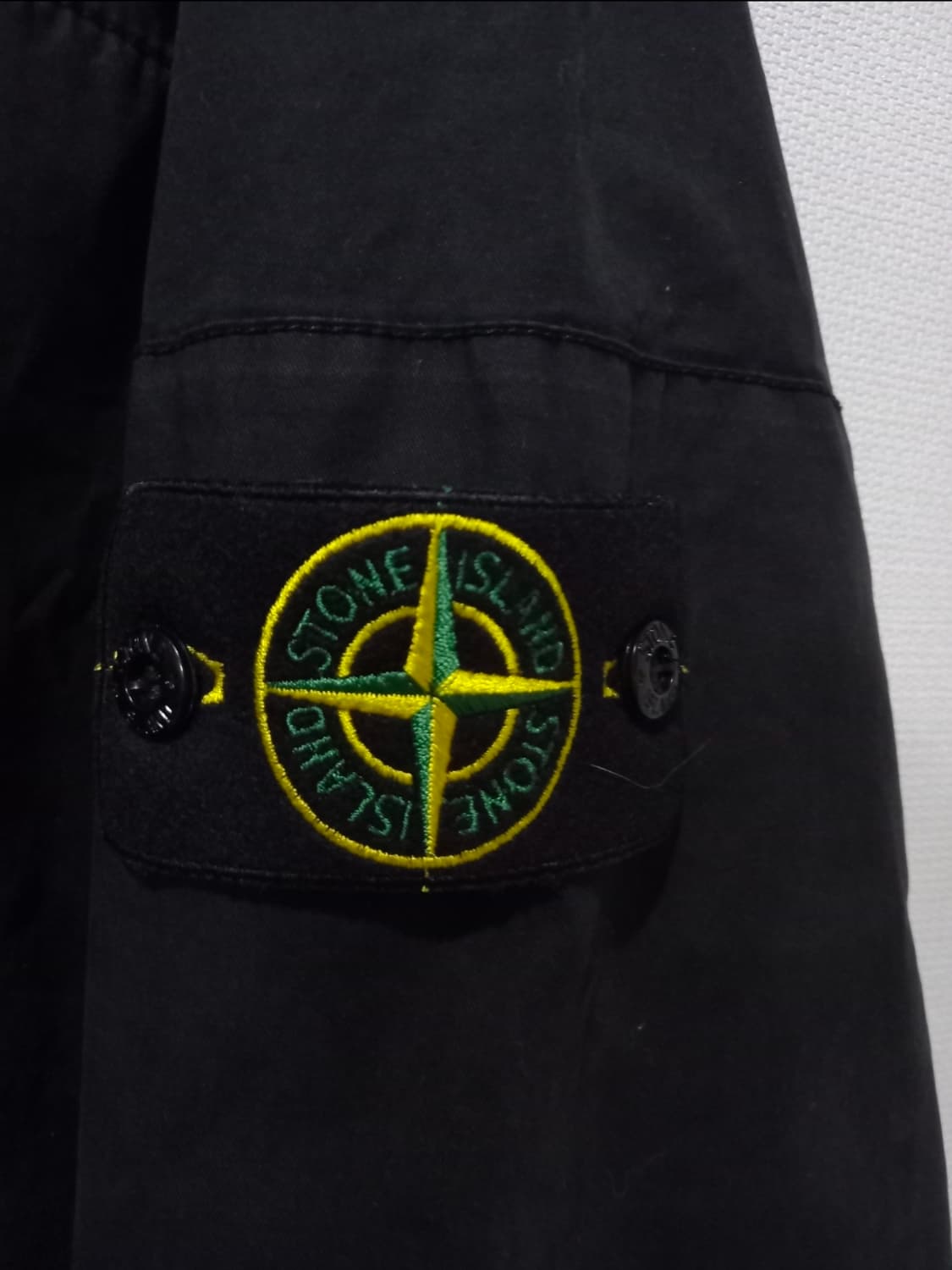 정품 스톤아일랜드 24SS 오버셔츠 100 / L 상품이미지3