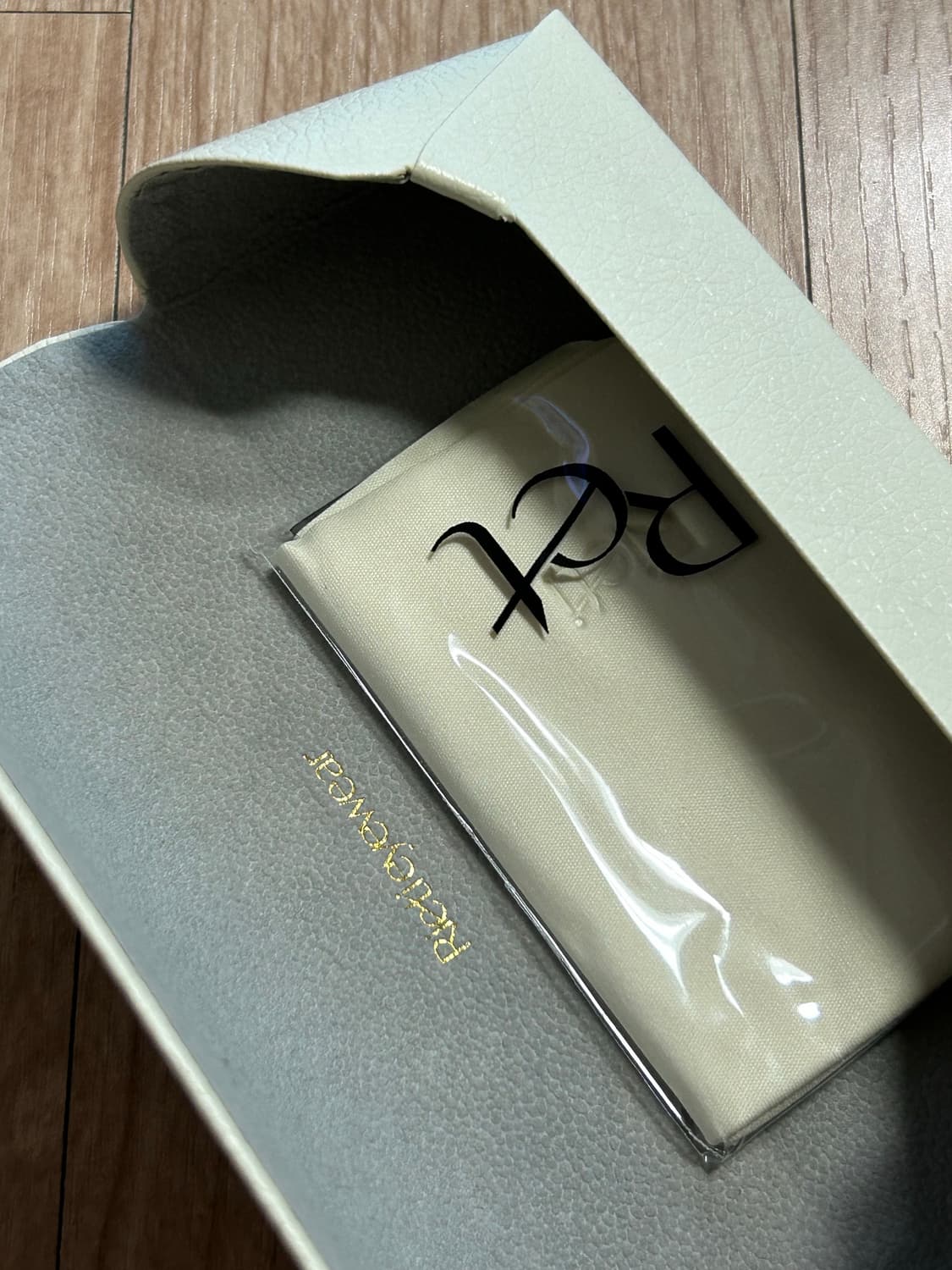 [새상품/정가5.7만원] 리에티 핑크 틴트 레오파드 선글라스/색깔선글라스 상품이미지8