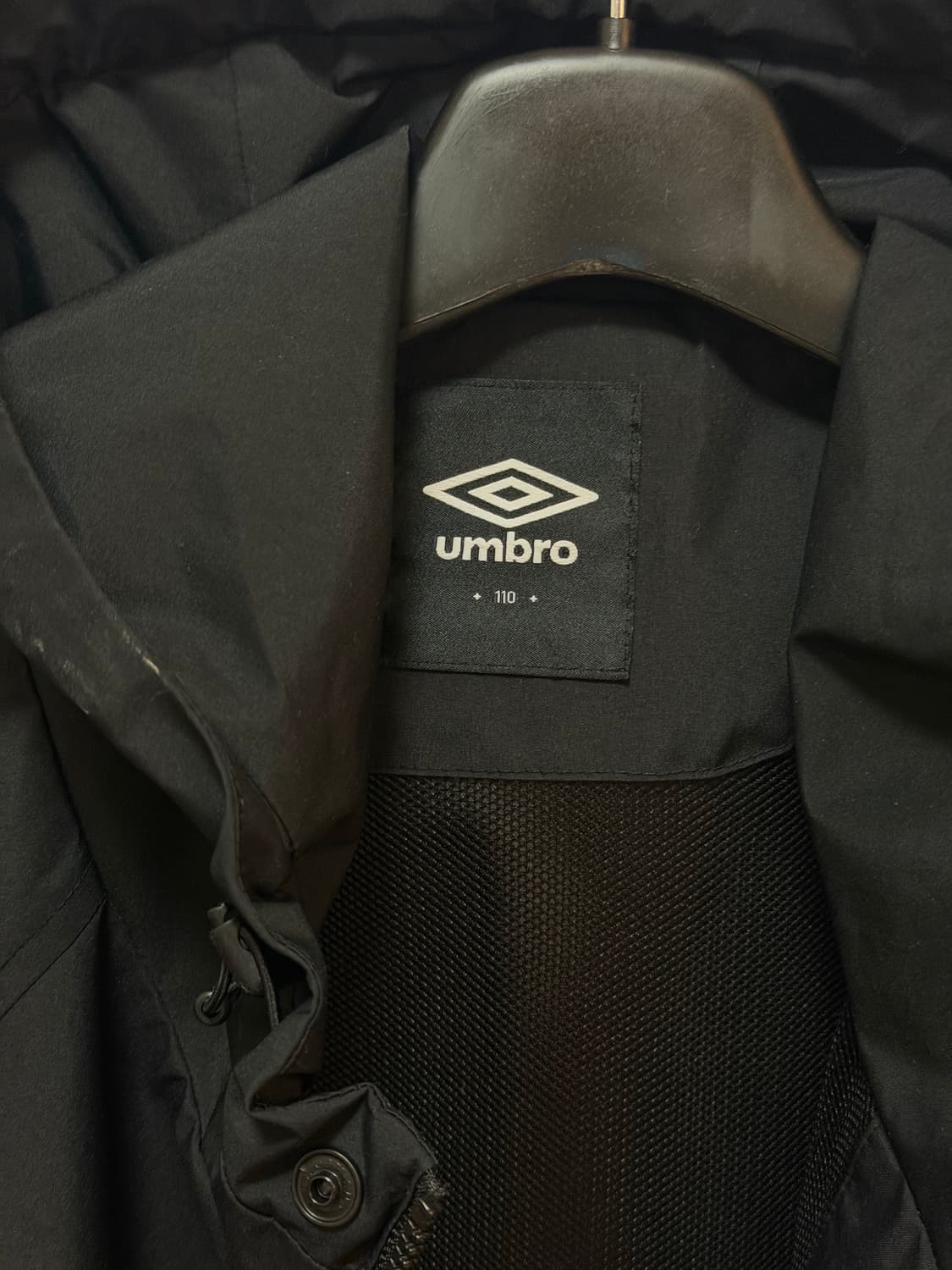 엄브로 후드형 바람막이 자켓  상품이미지8