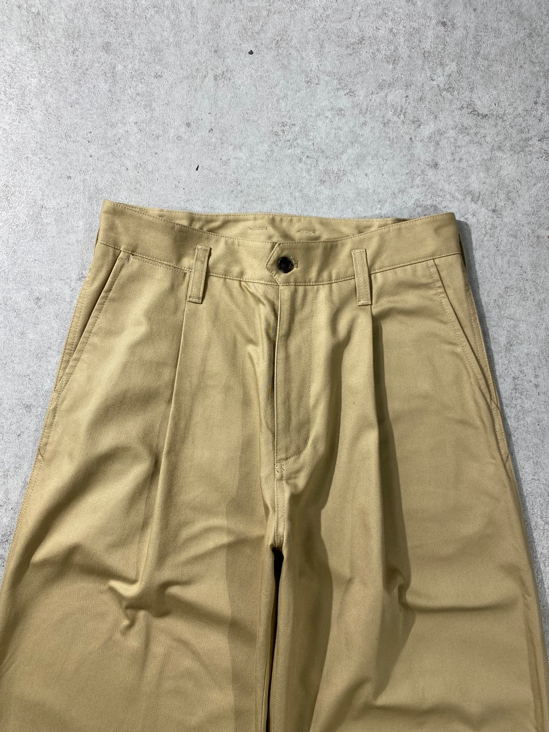 [S] COOR 쿠어 미니멀 베이지 원턱 와이드 팬츠 상품이미지2