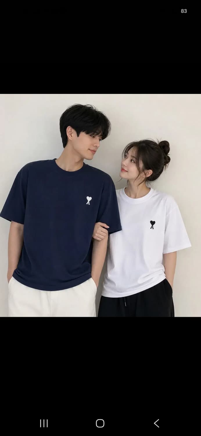 아미 스몰 하트 화이트와펜 반팔티 네이비 L 상품이미지2