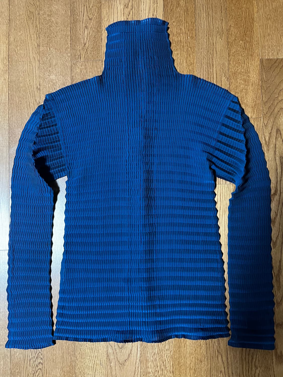 이세이미야케 플리츠 셔츠 상품이미지2