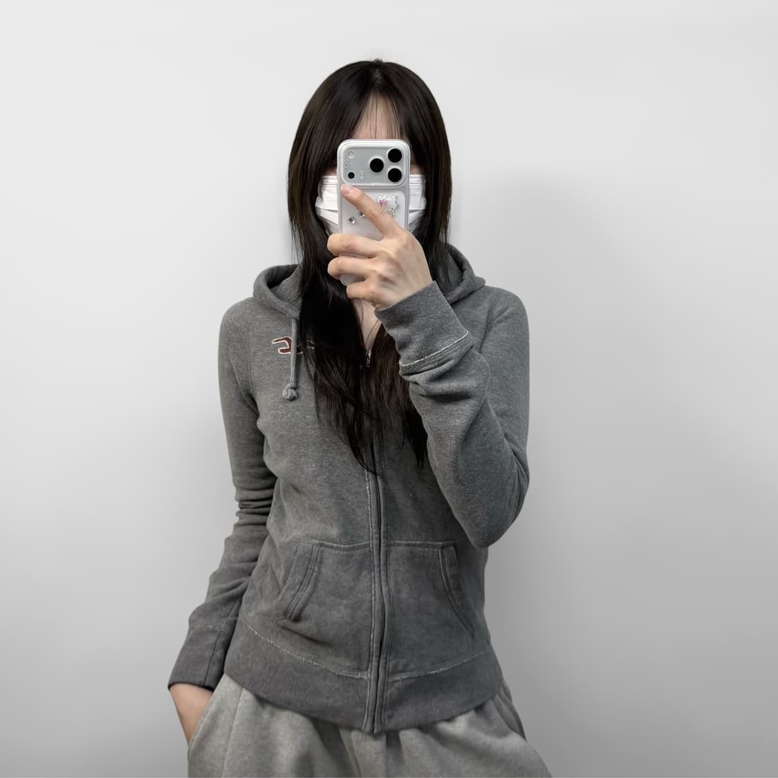 홀리스터 스몰 로고 후드집업 그레이 상품이미지1