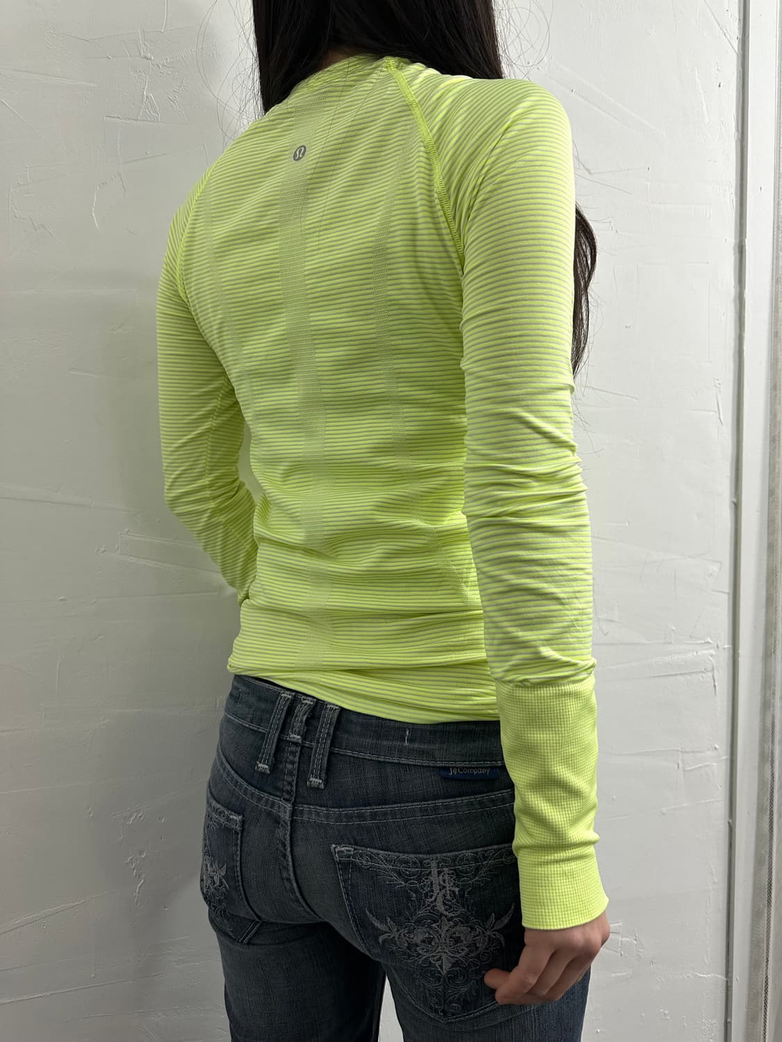 lululemon stripe longsleeve 상품이미지3
