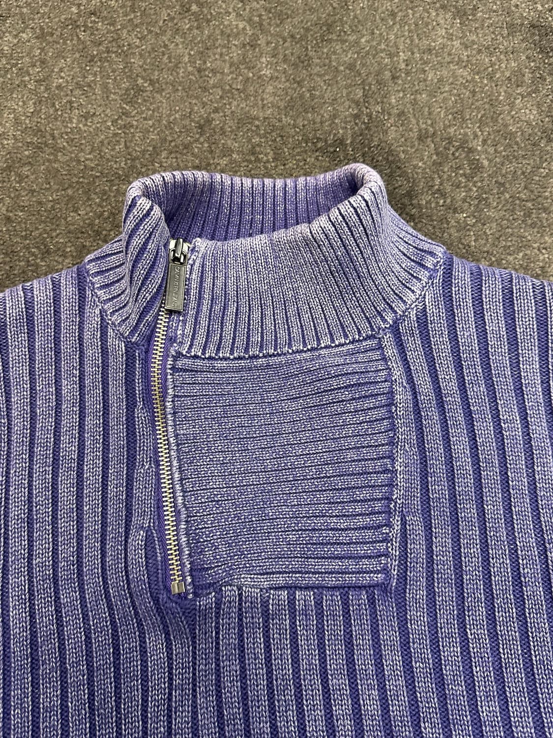 캘빈클라인 진 반집업 니트 퍼플 L 상품이미지2