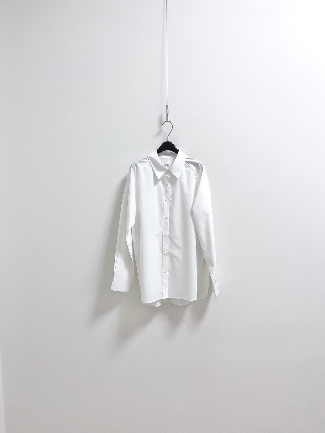 마이스 화이트 래글런 셔츠 상품이미지3