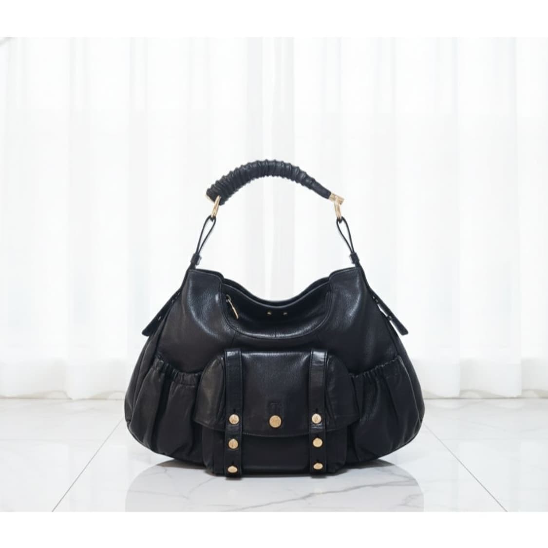 생로랑 몸바사 레더 숄더백 상품이미지1