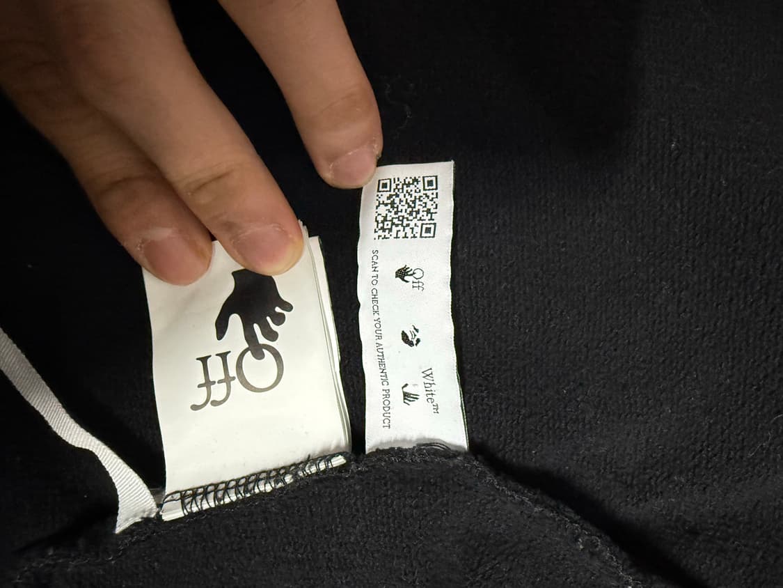 오프화이트 다이애그 탭 슬림 후드 집업 블랙 XL 상품이미지4