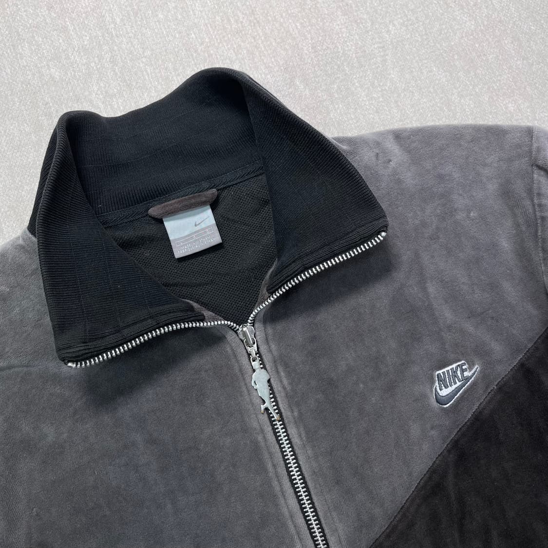 100 나이키 벨벳 올드스쿨 풀 집업 져지 상품이미지2