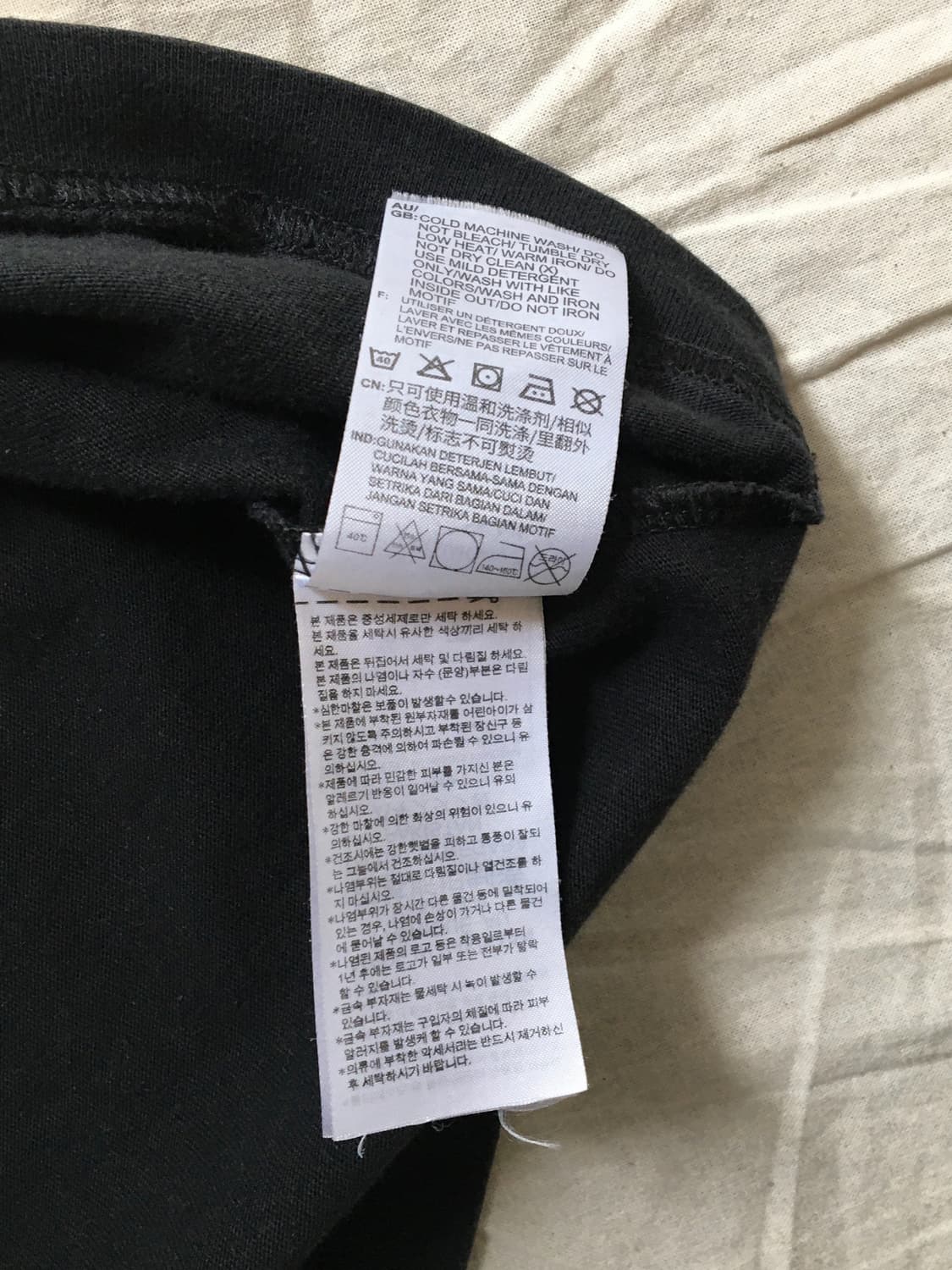 아디다스 삼선 백프린팅 반팔티 상품이미지8