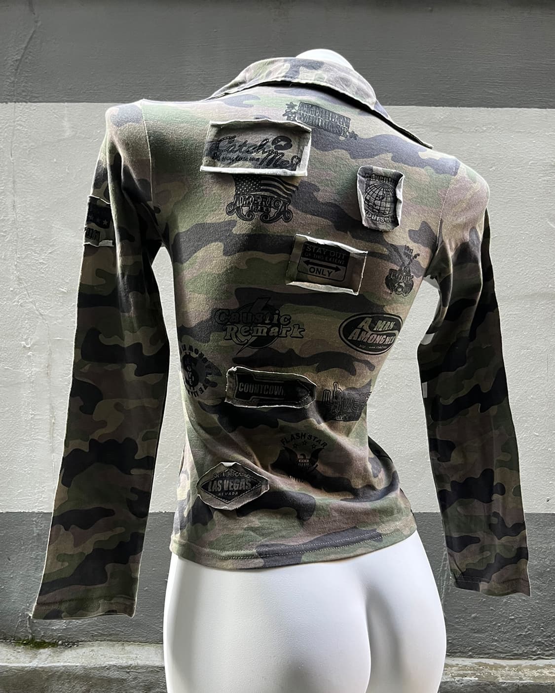 Camo Patch Detail Long Sleeve 상품이미지6