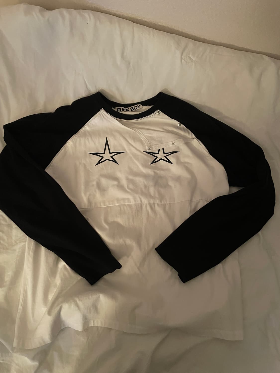 퍽보이 롱슬리브 fuckboy 상품이미지1