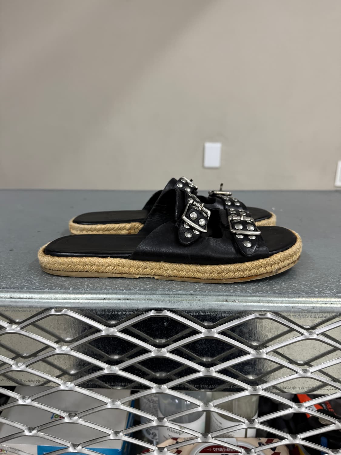 생로랑 스터드 에스파드류 뮬 36 상품이미지4