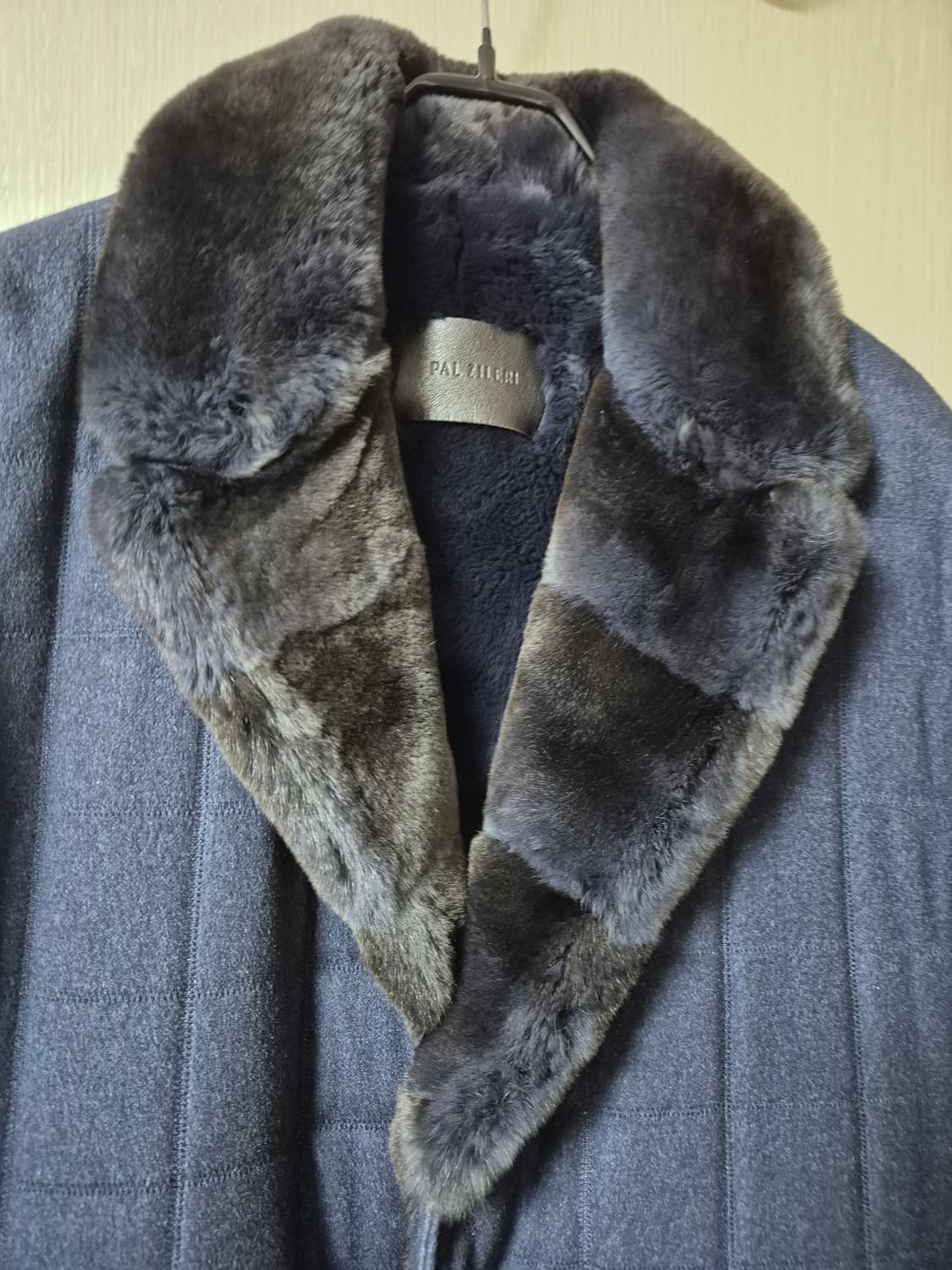 빨질레리 리얼 래빗퍼 밍크카라 캐시미어 자켓  겨울퍼자켓 남성 52 코트 상품이미지3