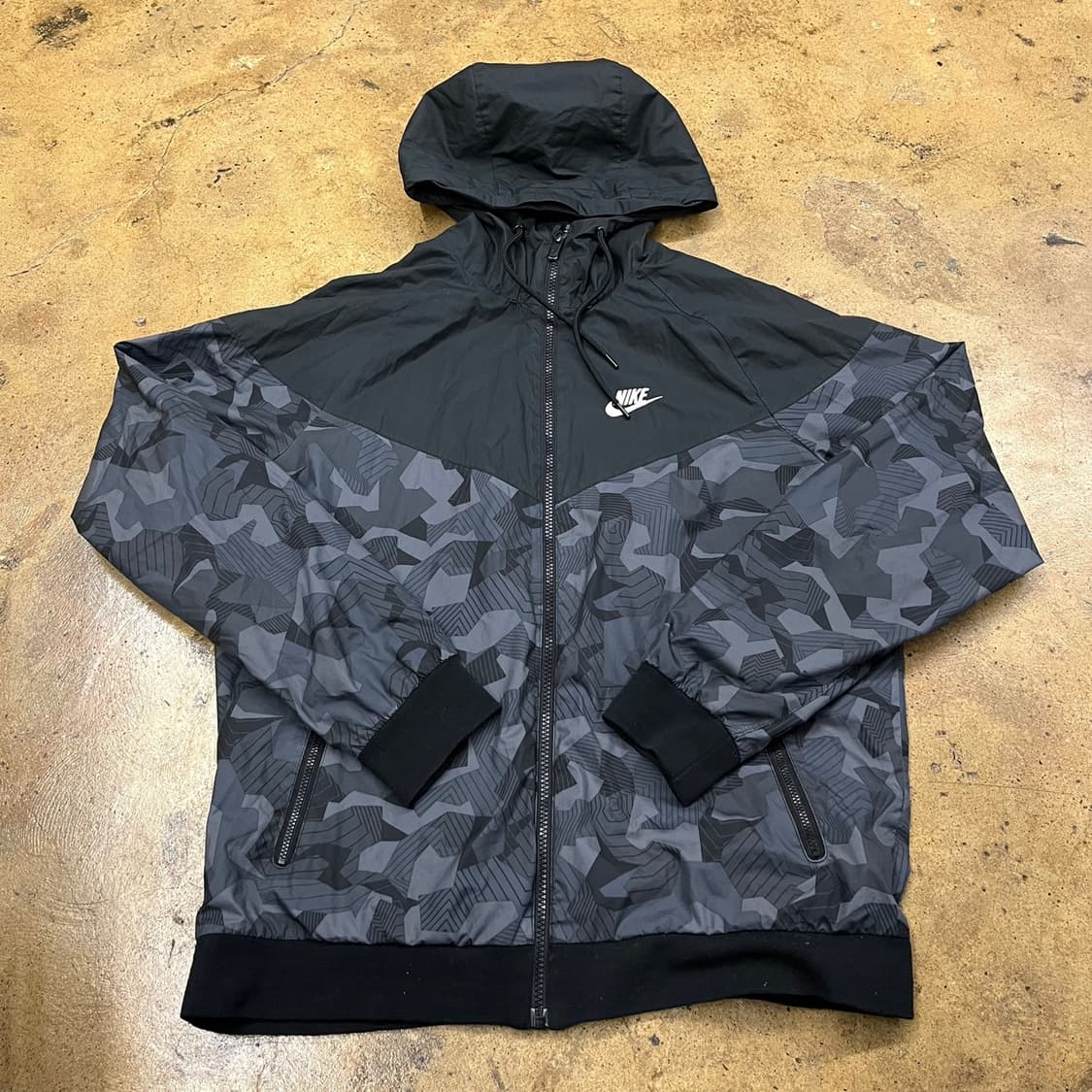 [정품/100,L] 나이키 윈드러너 카모 후드집업 b15 상품이미지2