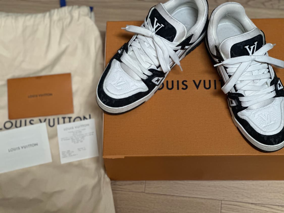 (풀구성)루이비통 트레이너 스니커즈 블랙/화이트 5.5 상품이미지3