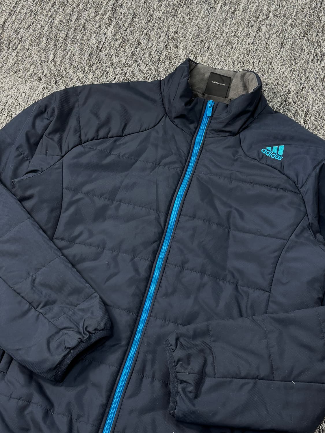 아디다스 올드스쿨 누빔 패딩 점퍼 상품이미지3