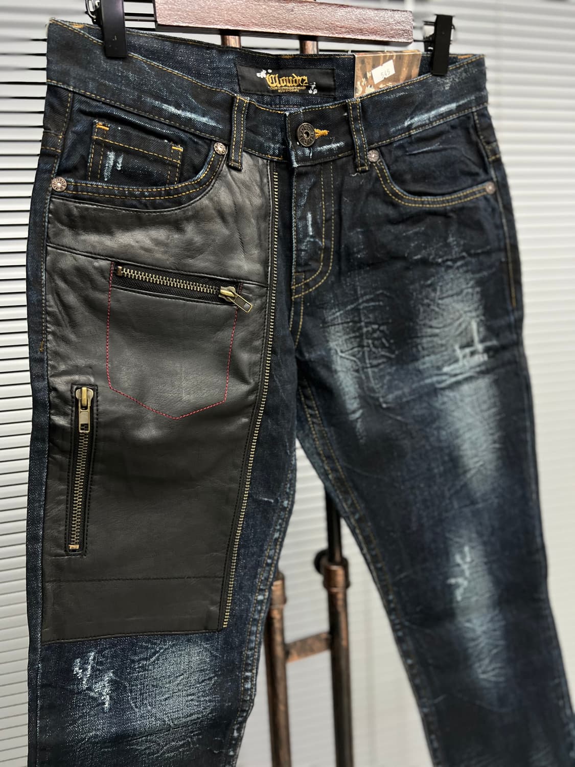 디쓰퀙 가죽포인트 워싱진 상품이미지2