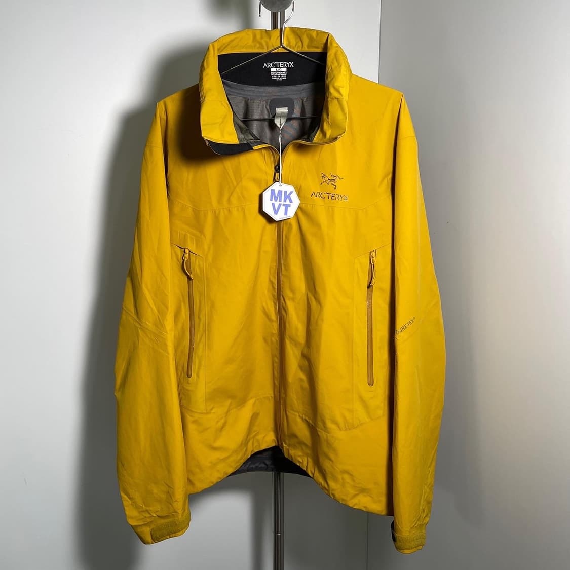 아크테릭스 로고 고어택스 바람막이 자켓 상품이미지2