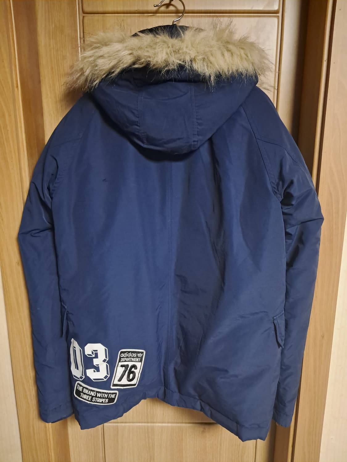 아디다스 로고 패딩 남성95  상품이미지2