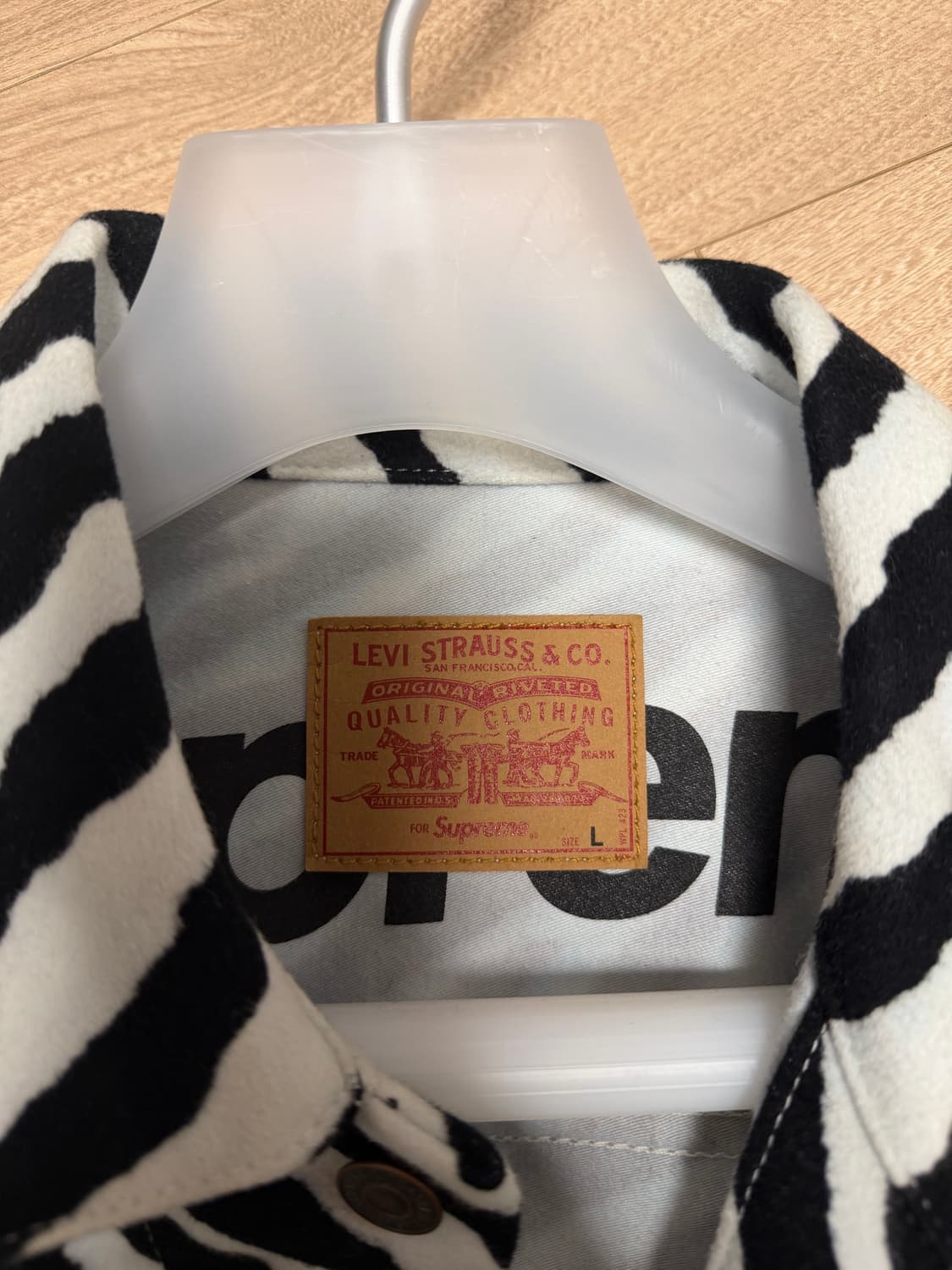 슈프림 x 리바이스 지브라 트러커자켓 (라지) 상품이미지3