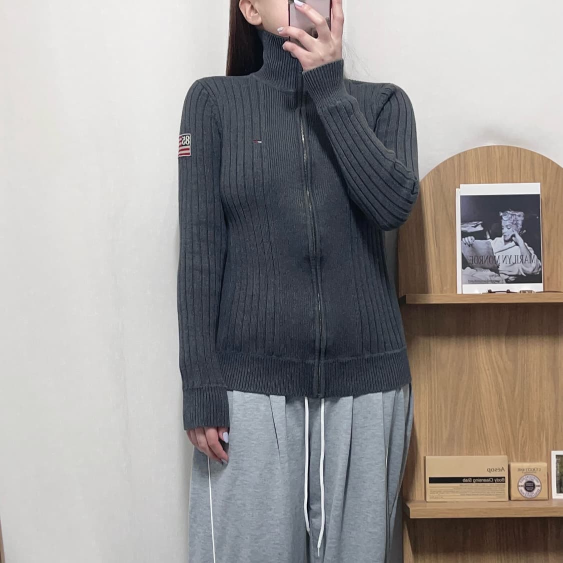 [정품] 타미 딥그레이 사이드패치 니트집업 [ S ] 상품이미지4
