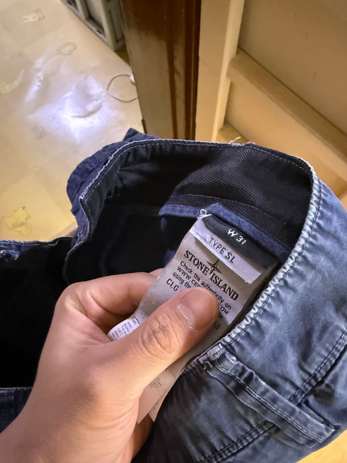 안냐세요 스톤아일랜드 카고 반바지 31사이즈 판매합니다(sss희귀 이쁨) 상품이미지4