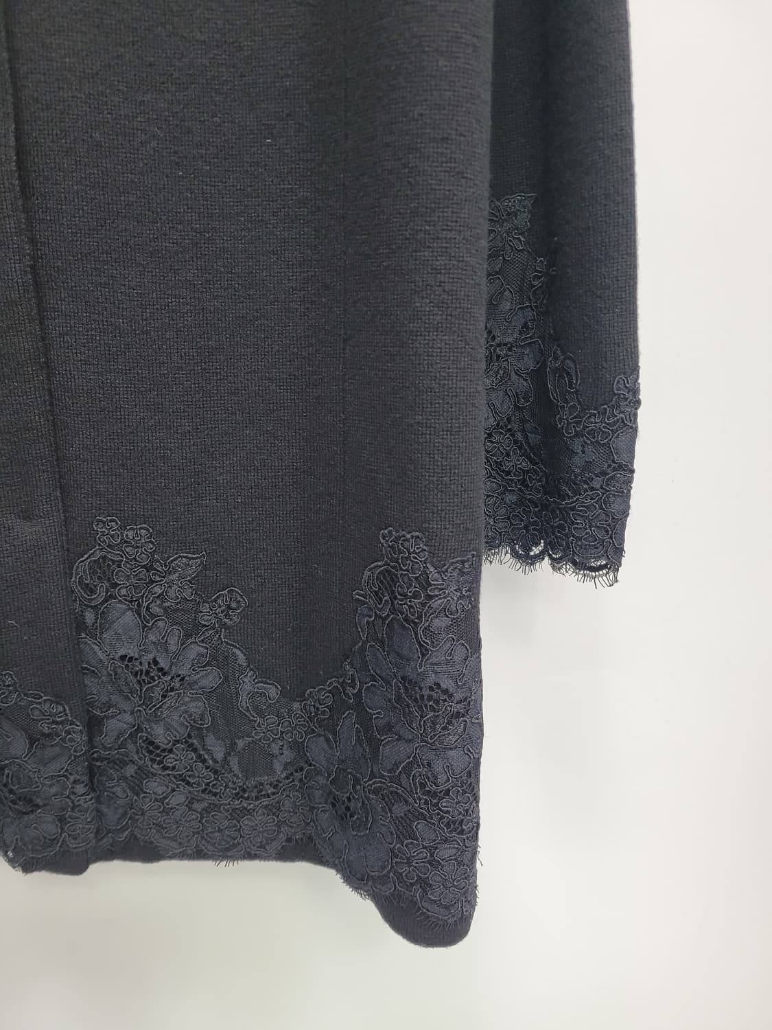 GIVY 기비 레이스 자수 포인트 울 가디건 /  여 54호(85) 블랙 상품이미지6