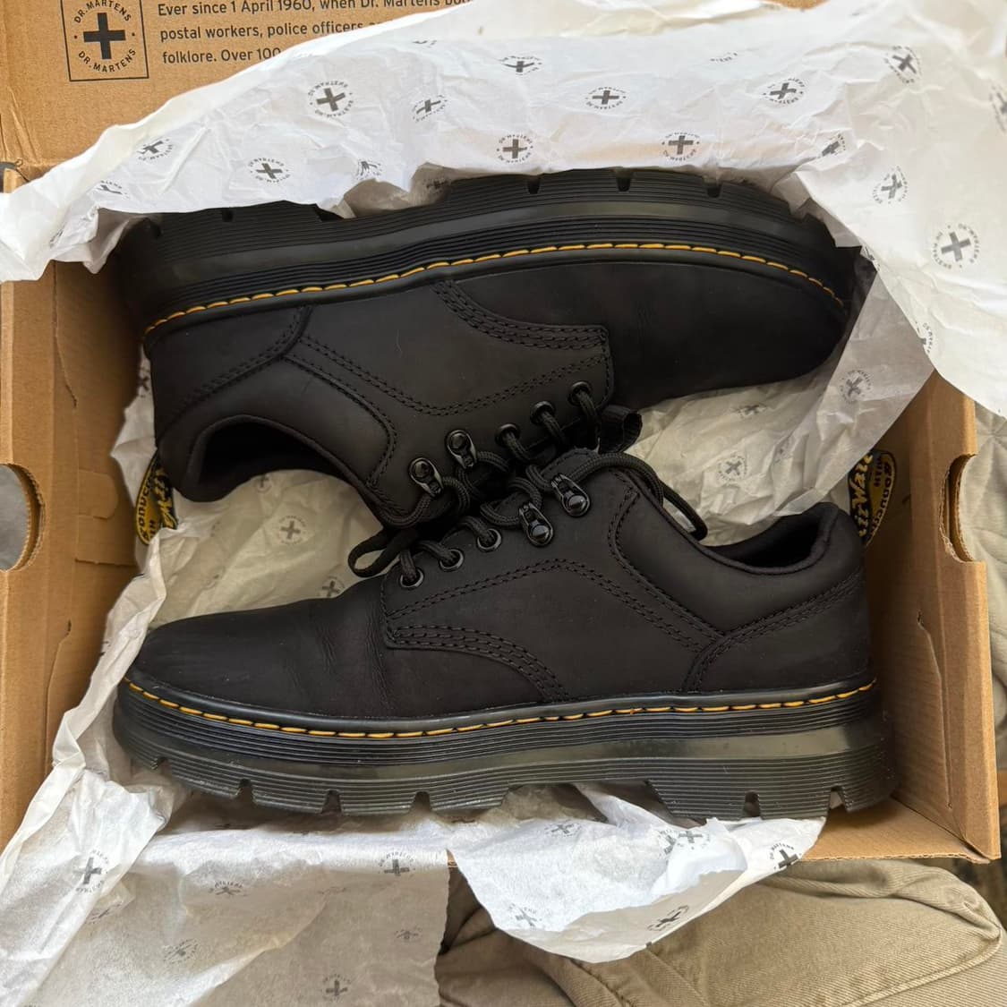 닥터마틴 리더 와이오밍 레더 유틸리티 슈즈 블랙 270 상품이미지2