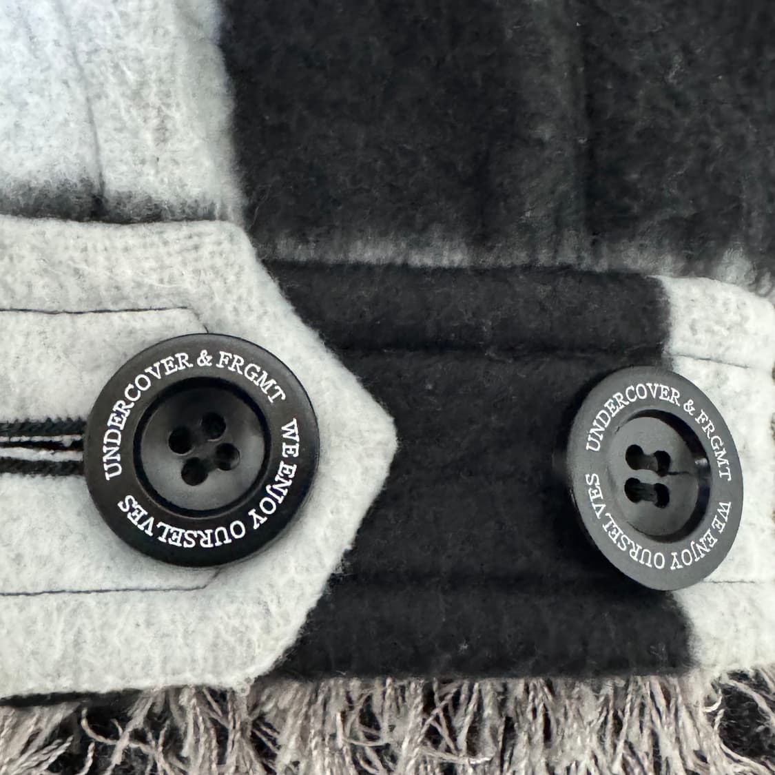 언더커버 x 프라그먼트 체커보드 프린트 블루종 4 상품이미지8