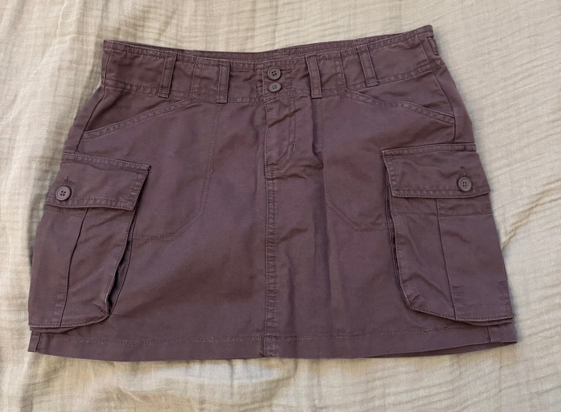 Brandy Melville cargo mini skirt 상품이미지4