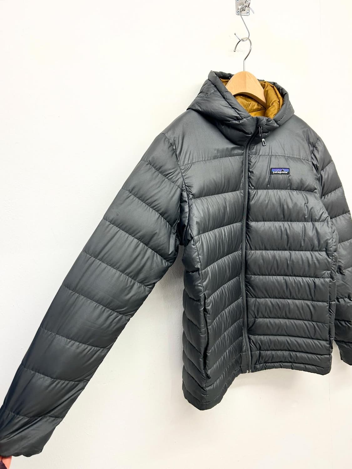 파타고니아 하이로프트 후드 패딩자켓 상품이미지2