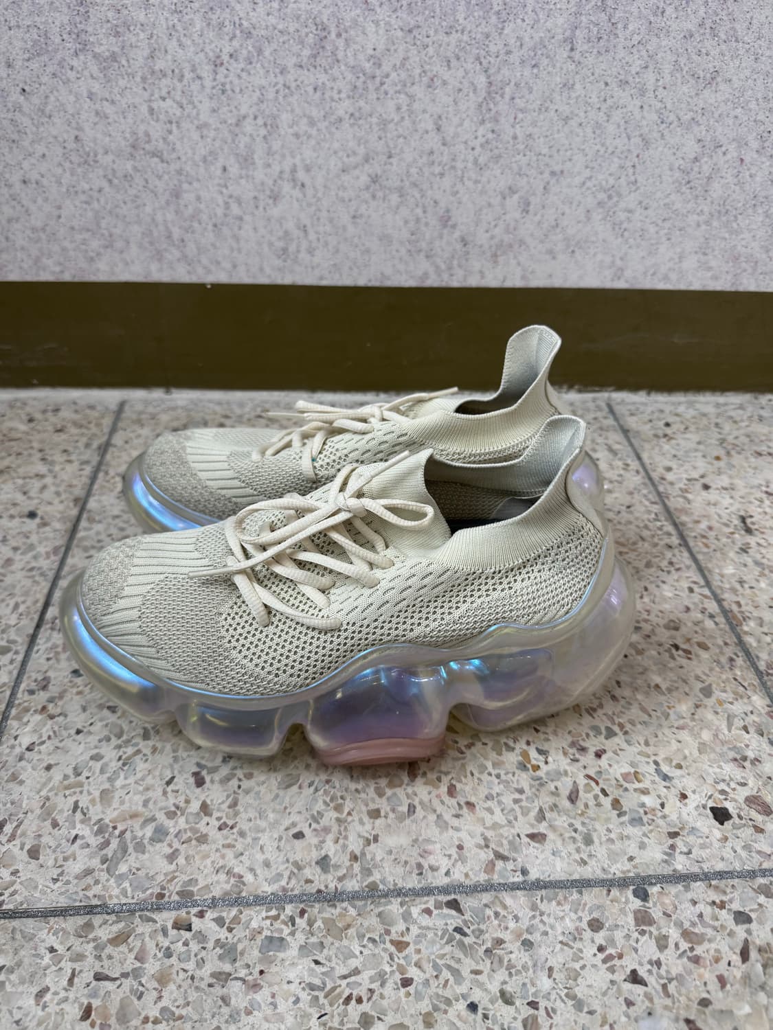 그라운즈 신발 (235-245) 상품이미지5