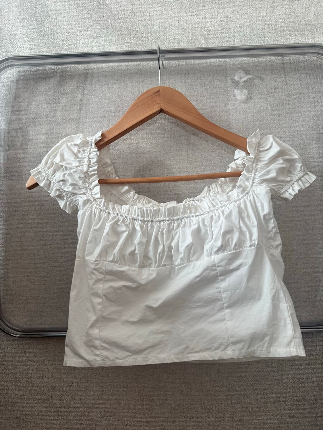 화이트 리본 퍼프 탑 상품이미지2