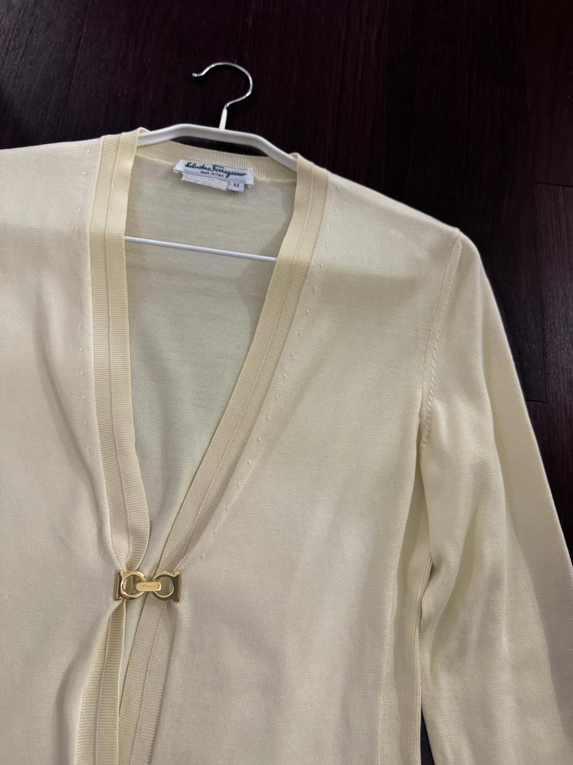 살바토레 페레가모 버클 가디건 상품이미지2