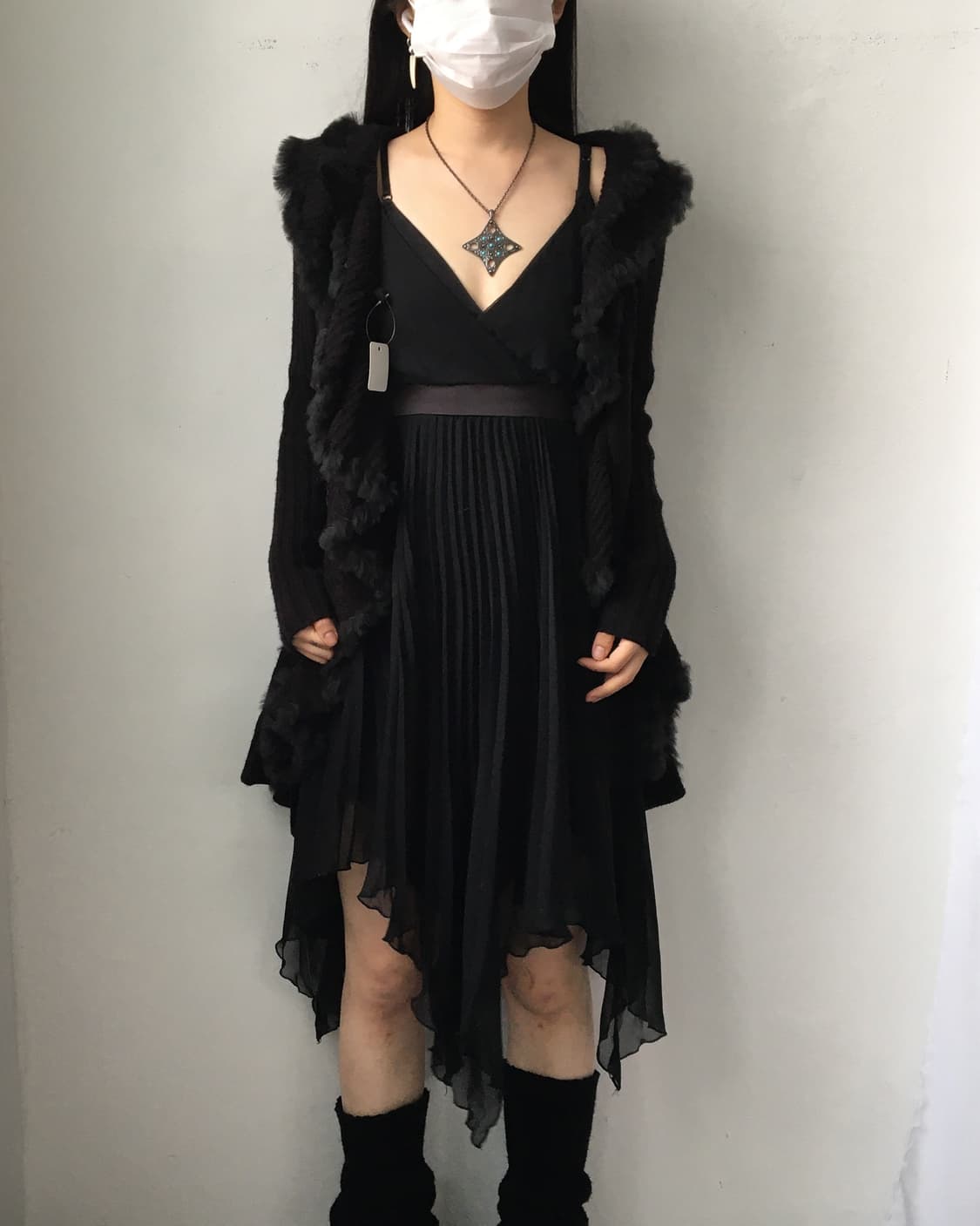 Unbalanced pleats sleeveless onepiece 상품이미지1