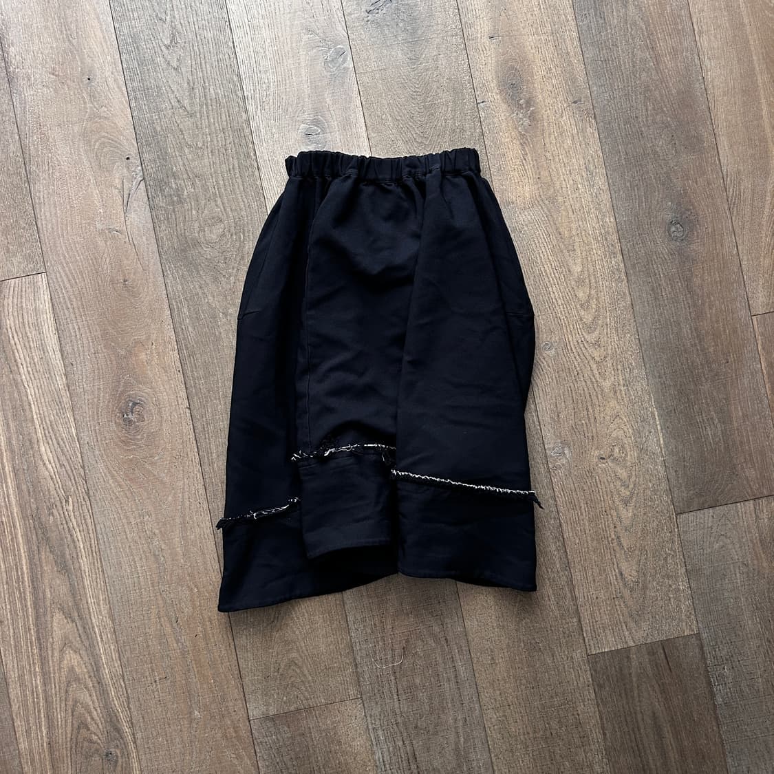 Distressed Volume Docking Skirt 상품이미지2