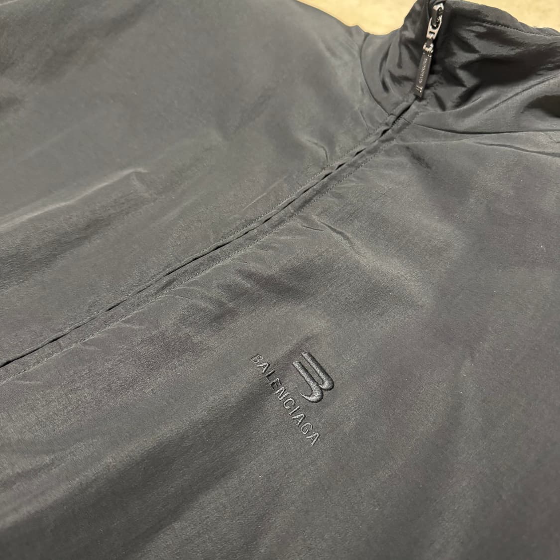 [3] 발렌시아가 스포티 비 오버사이즈 트랙자켓 블랙 상품이미지3