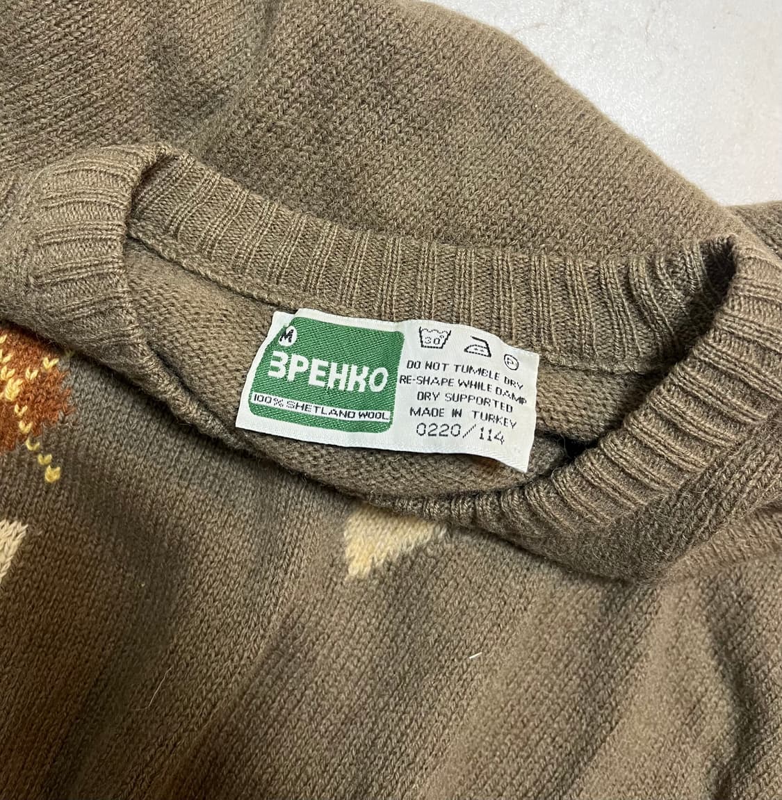 셔틀랜드 울 100% 자카드 니트 스웨터 상품이미지3